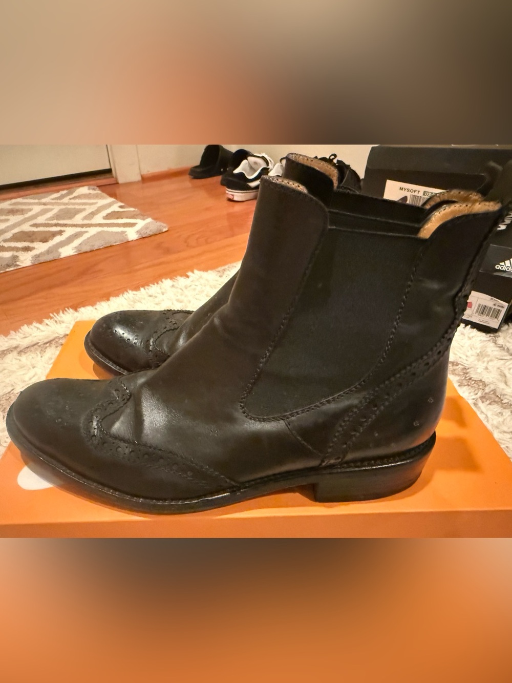 Italina Black Leather Chukka Brogue Boots